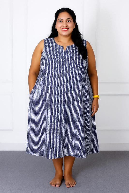 Sleeveless A-line Midi Dress – Blue & White Geometric